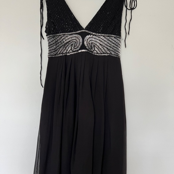 Black silver embellishment party dress in chiffon fabric - Picture 5 of 8